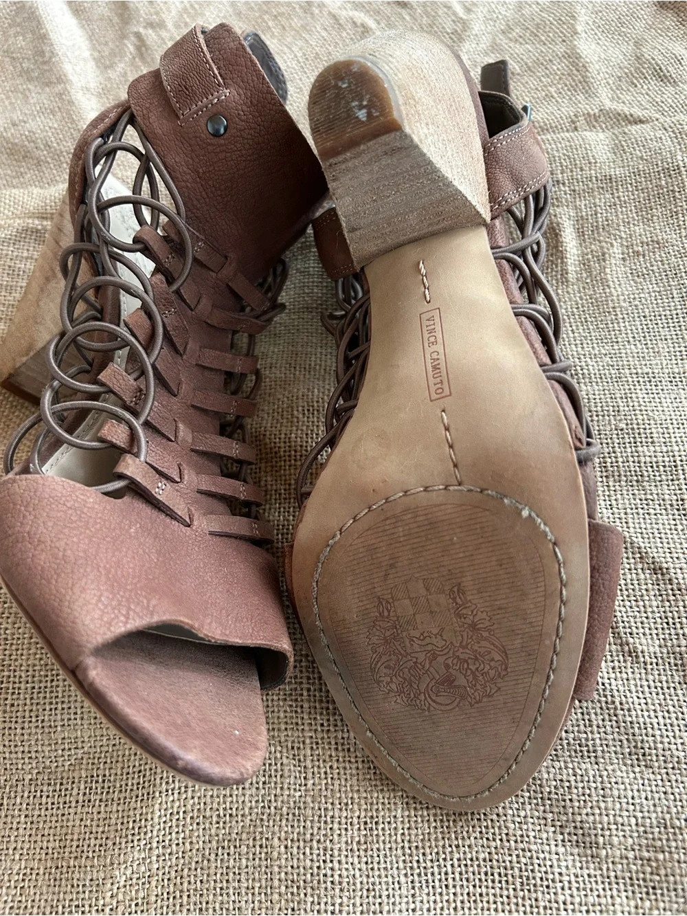 Vince Camuto Women’s Brown Strappy Gladiator Sandals - Casual Summer Heels, Sz 9 - Picture 4 of 6